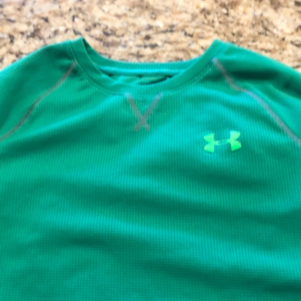 Under armour Green thermal long sleeve